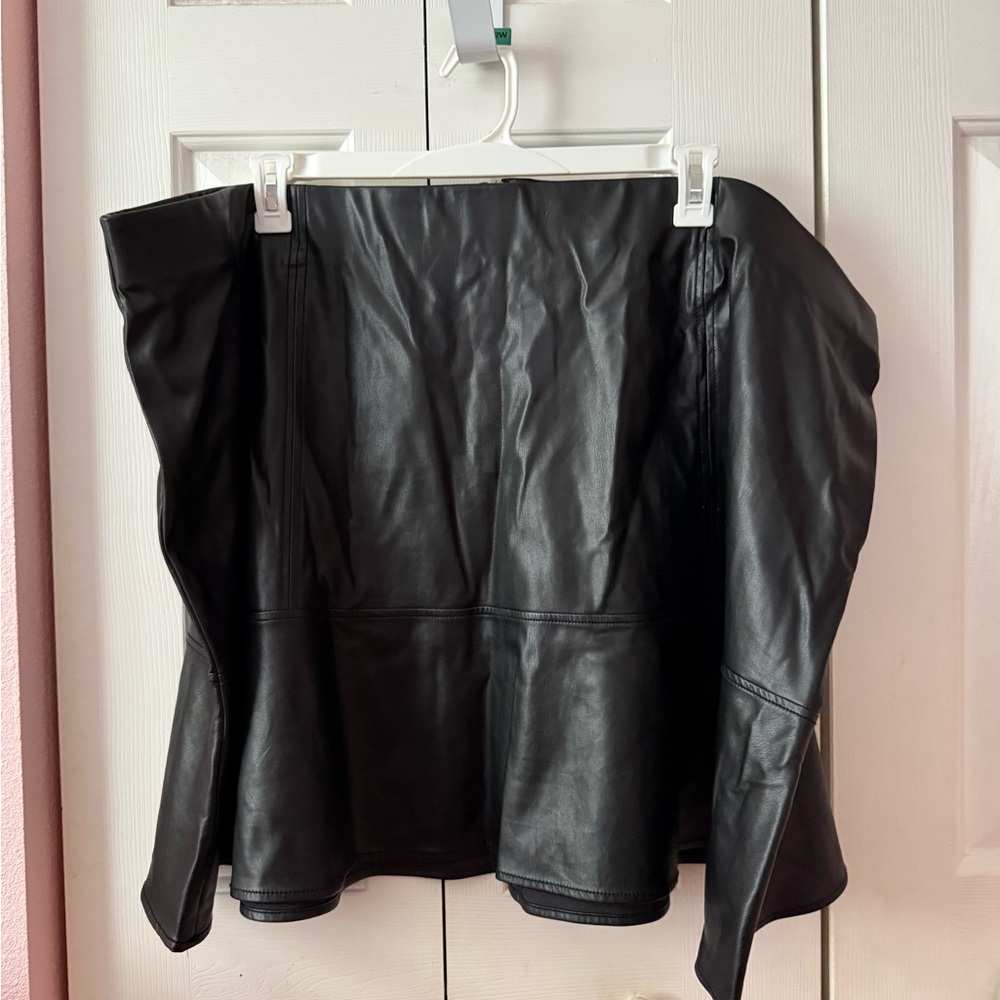 Ava & Viv Women's Black Leather Skirt